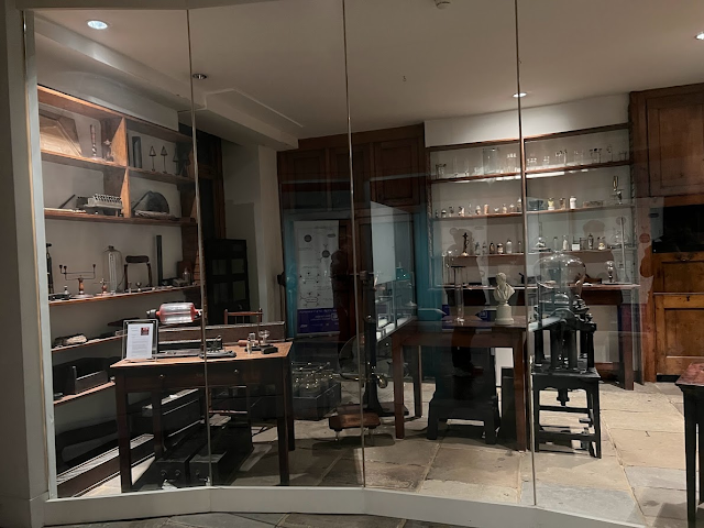 Faraday's Laboratory